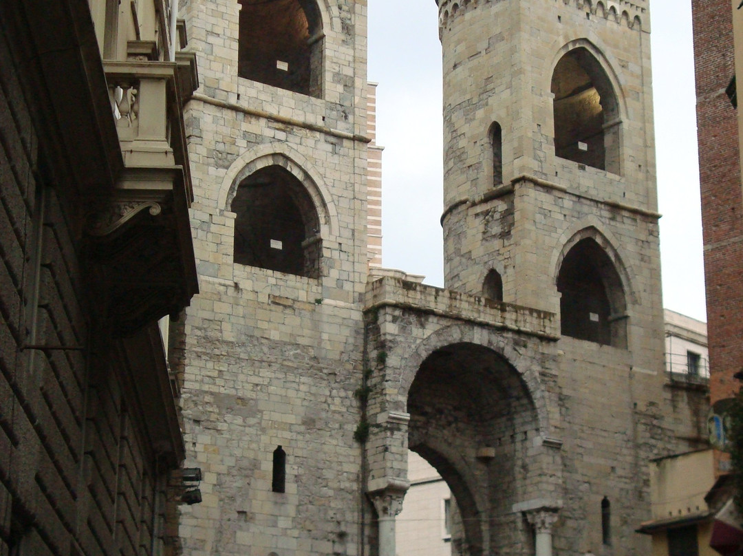 Torri di Porta Soprana-热那亚必去景点