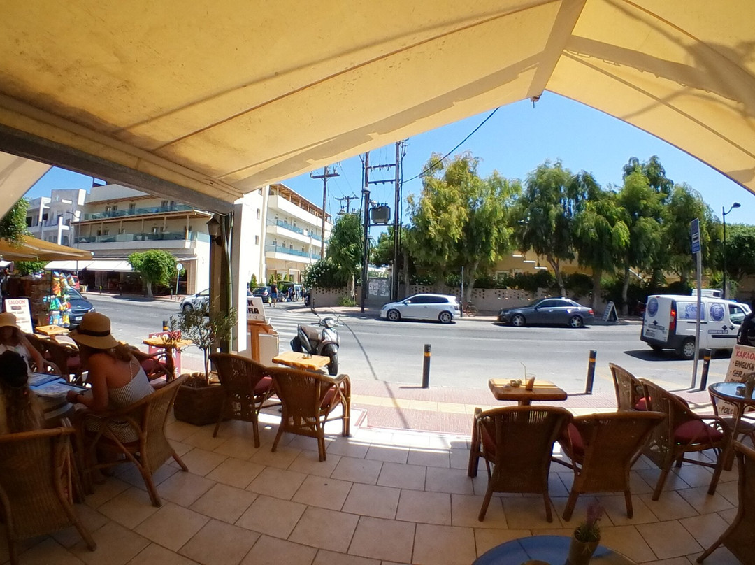 Saloon-赫索尼索斯必去景点