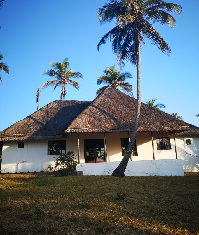 Blue Moon Beach Holiday Resort主图