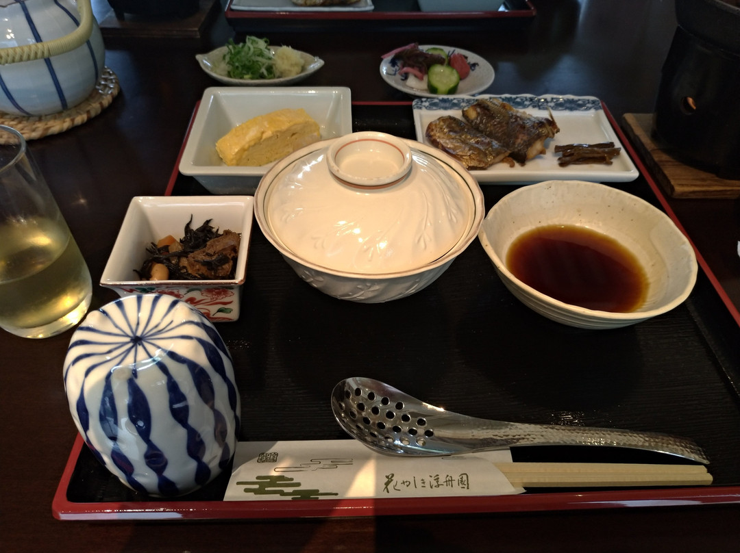 浮舟园花园酒店主图