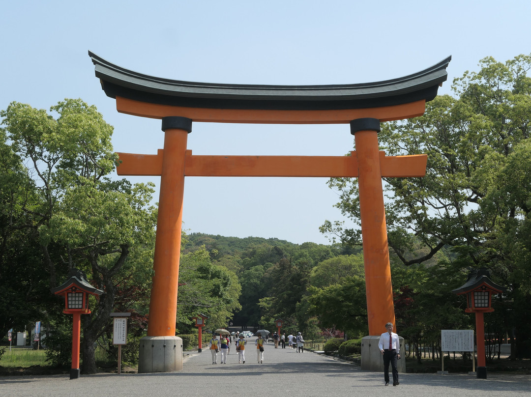 Usa Jingu Shrine Torii景点图片