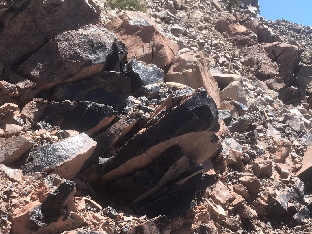Obsidian Dome-马姆莫斯湖必去景点