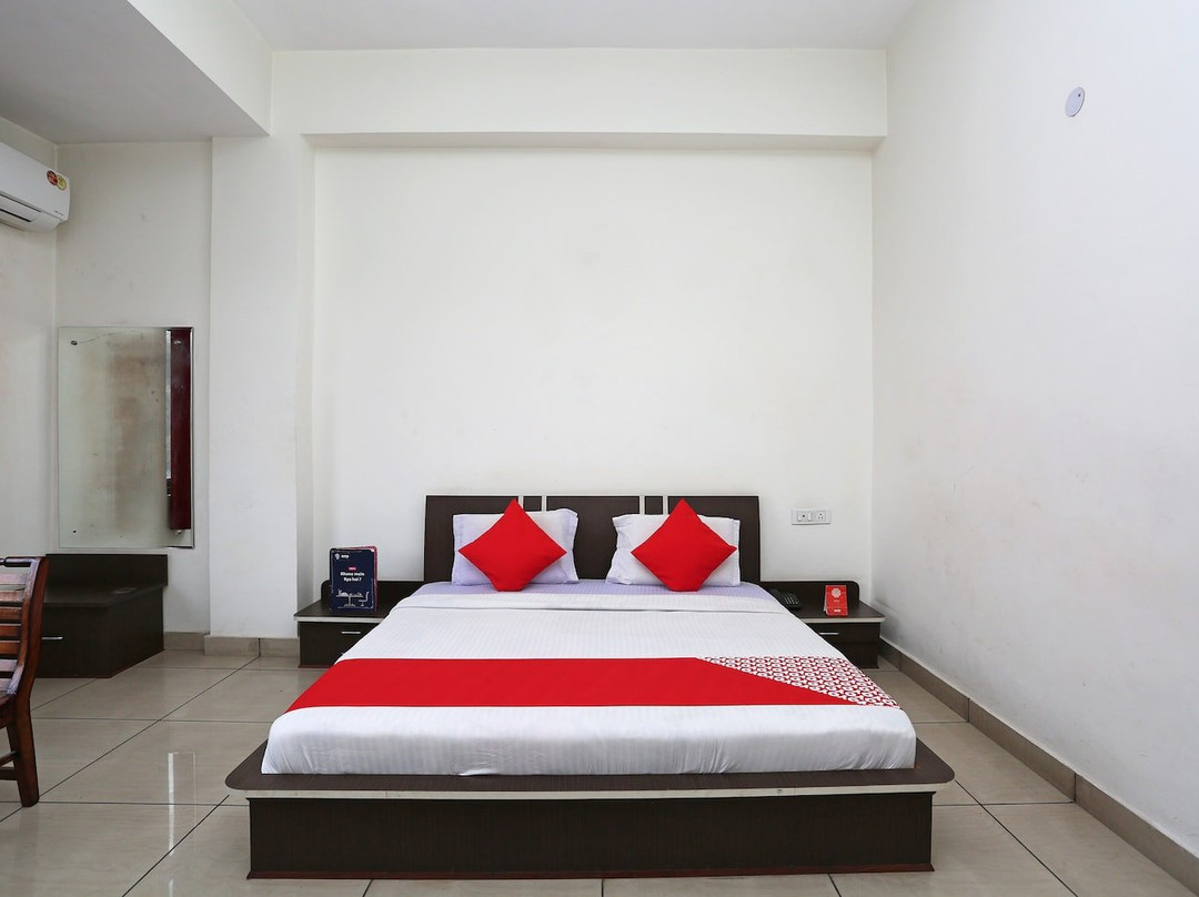 Hotel Blue Sapphire主图