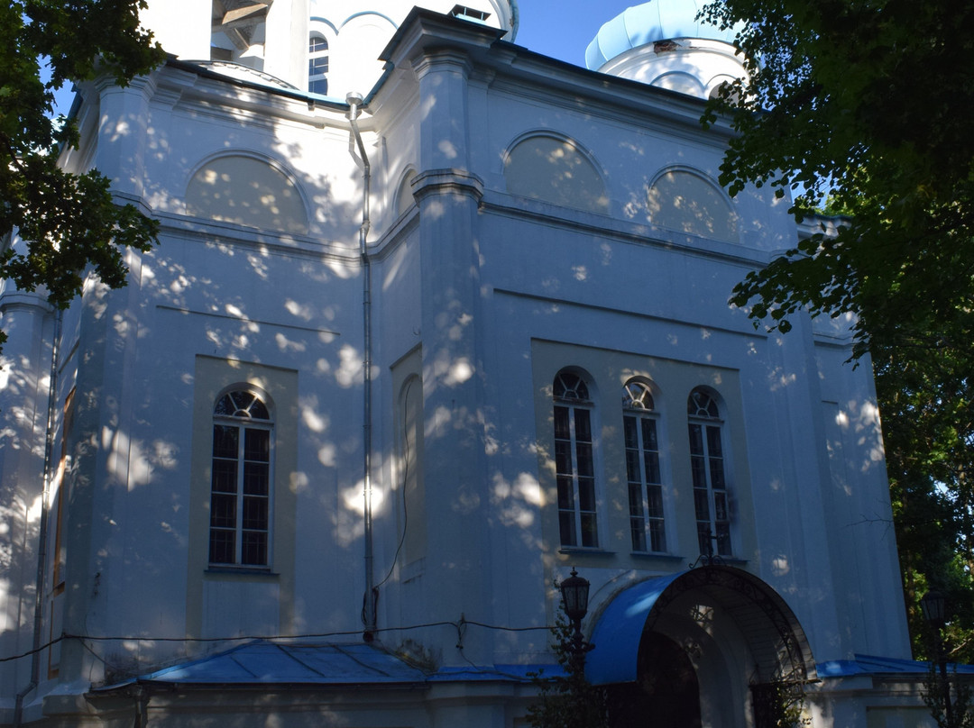 Holy Cross Cathedral景点图片