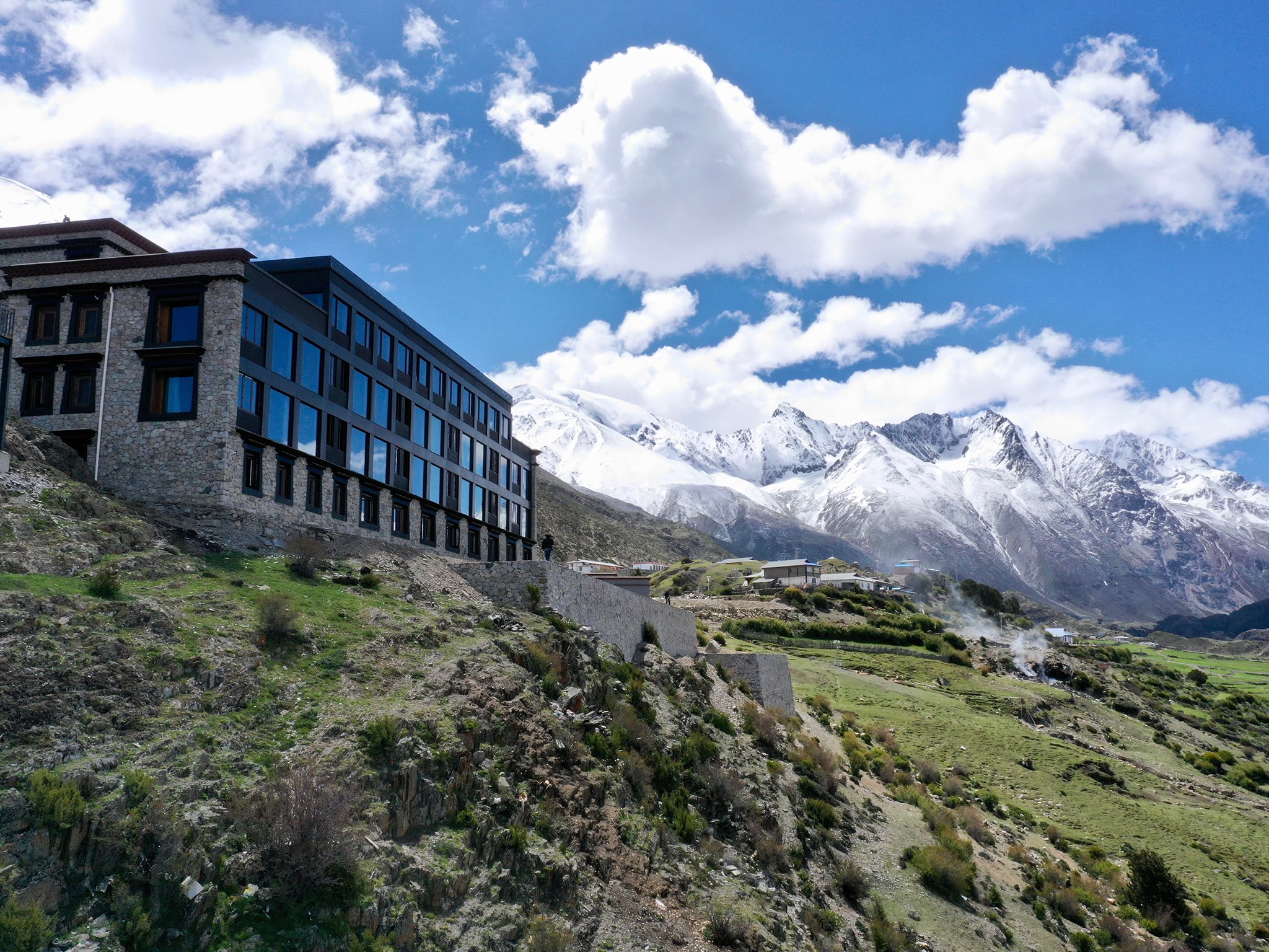 松赞来古山居-官方