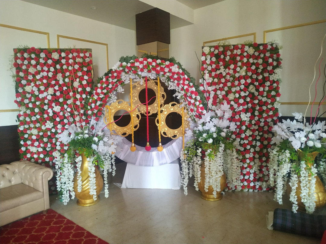 Treebo Premium Median Inn