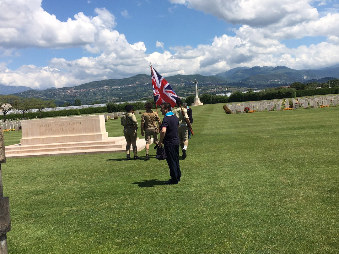 Salerno War Cemetery景点图片