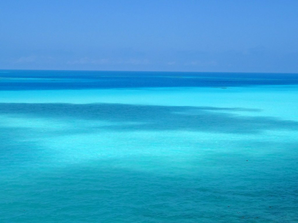 帕诺海滩俱乐部主图