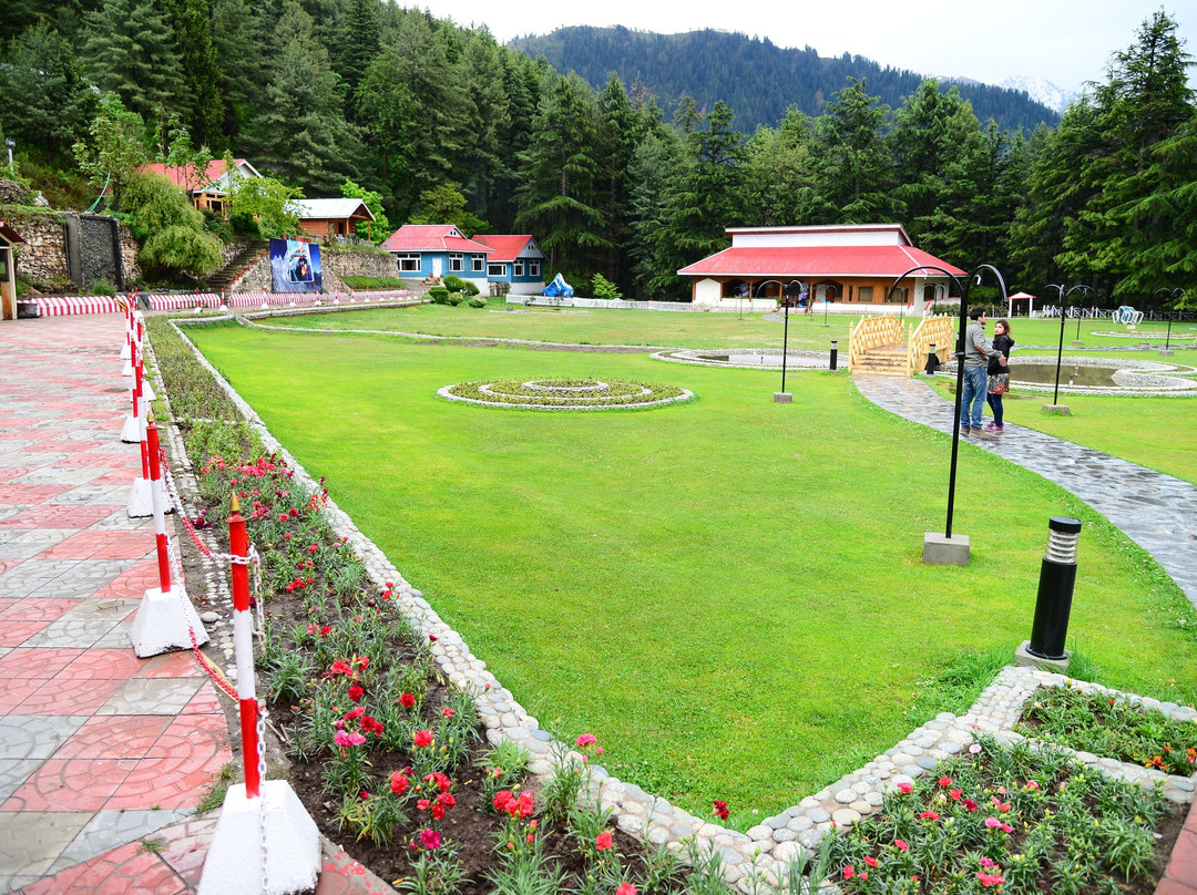 Pine Park Hotels & Resorts主图