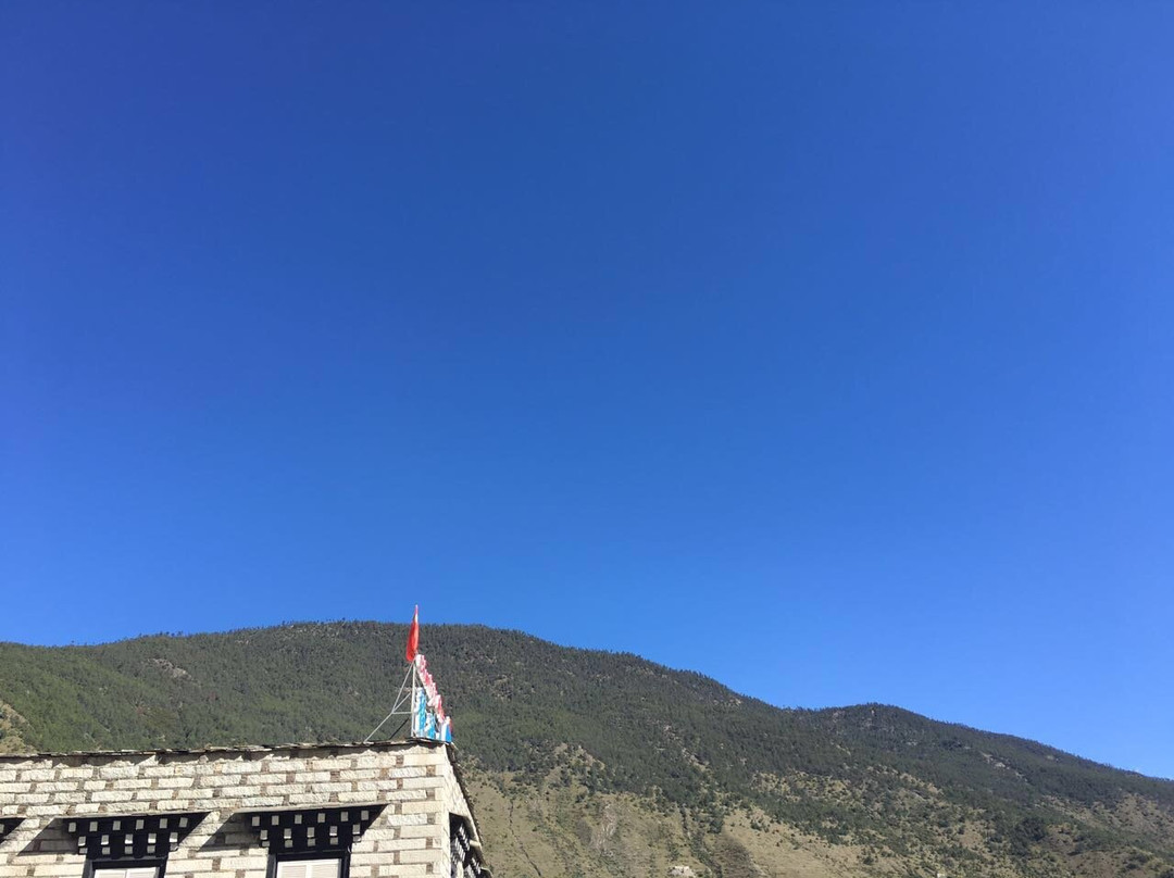 静谧小应客栈(稻城亚丁景区游客中心店)主图