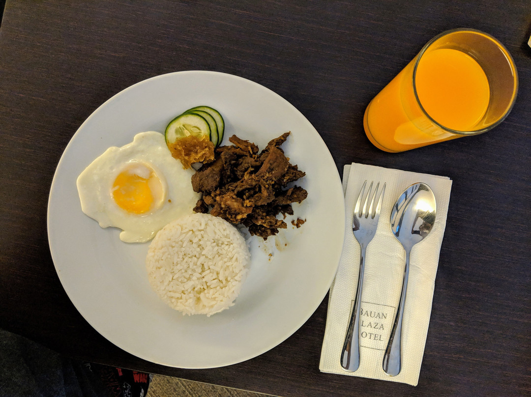 The Bauan Plaza Hotel主图