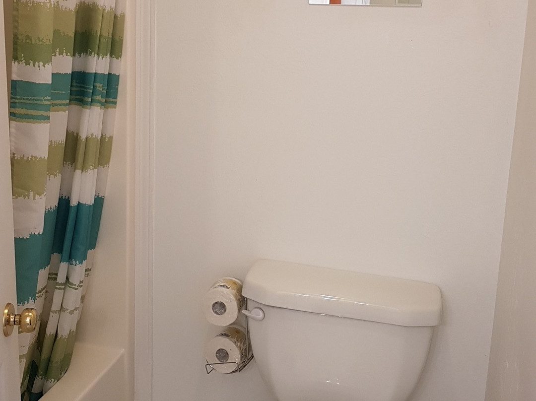 Crestview Guest House主图