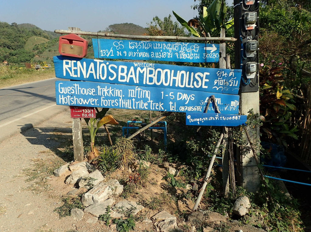 Renato Bamboo House