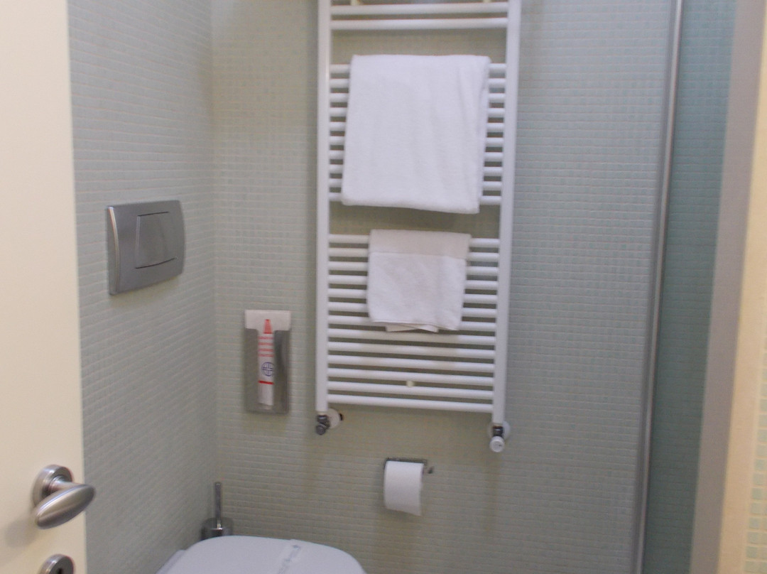 Al Faro Hotel主图
