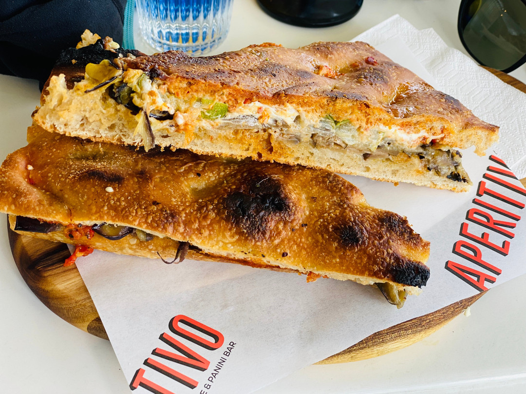 Aperitivo Cafe & Panini Bar