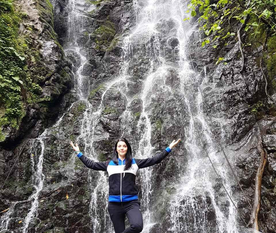 Mirveti Waterfall景点图片