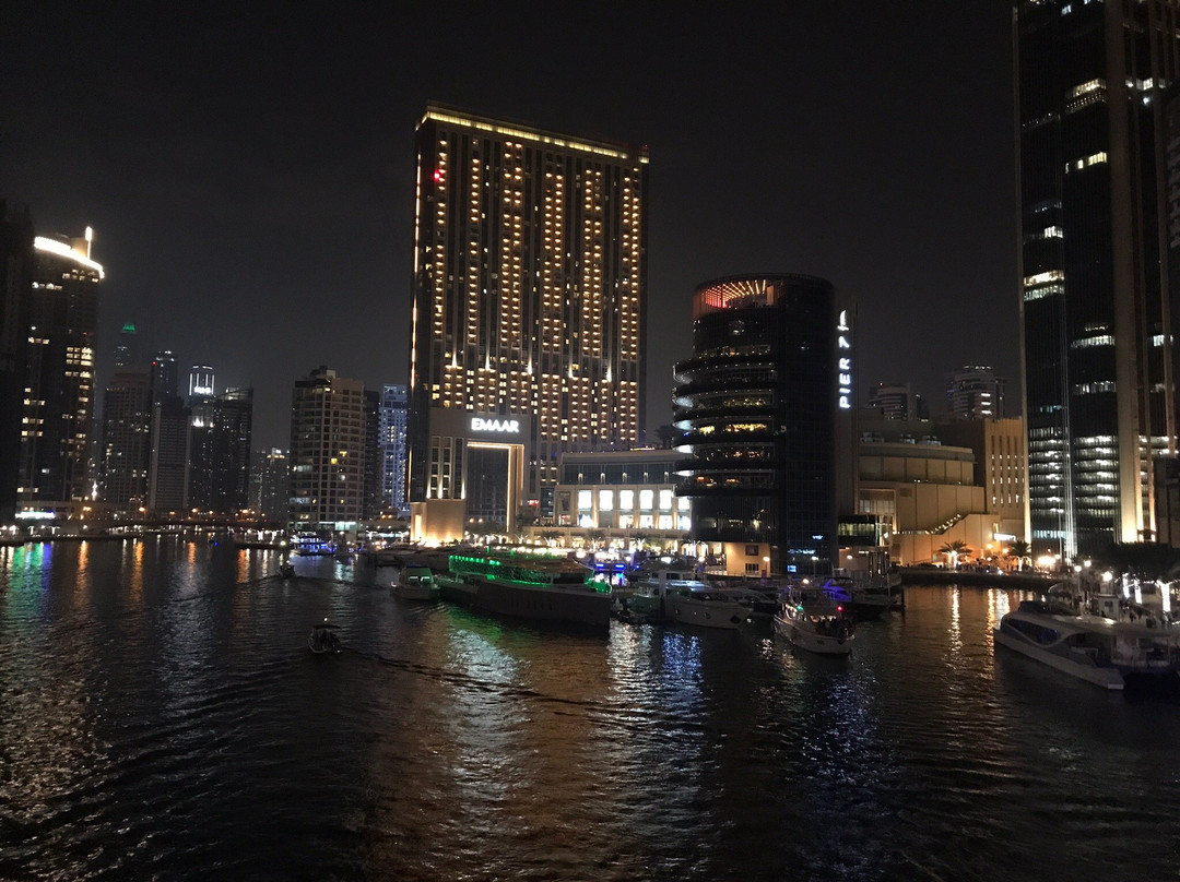 迪拜河景点图片