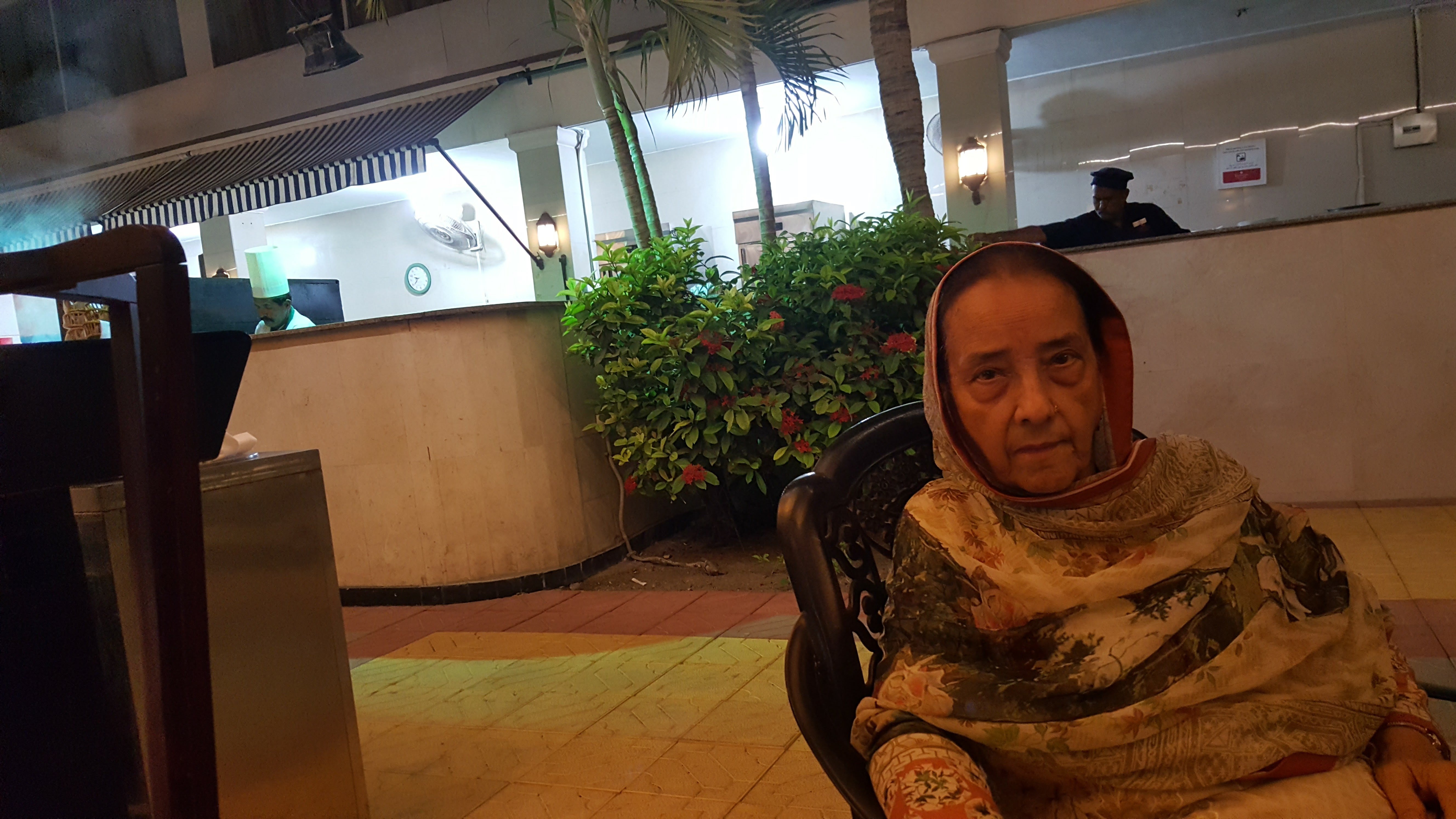 Ramada Plaza by Wyndham Karachi Airport Hotel-餐饮