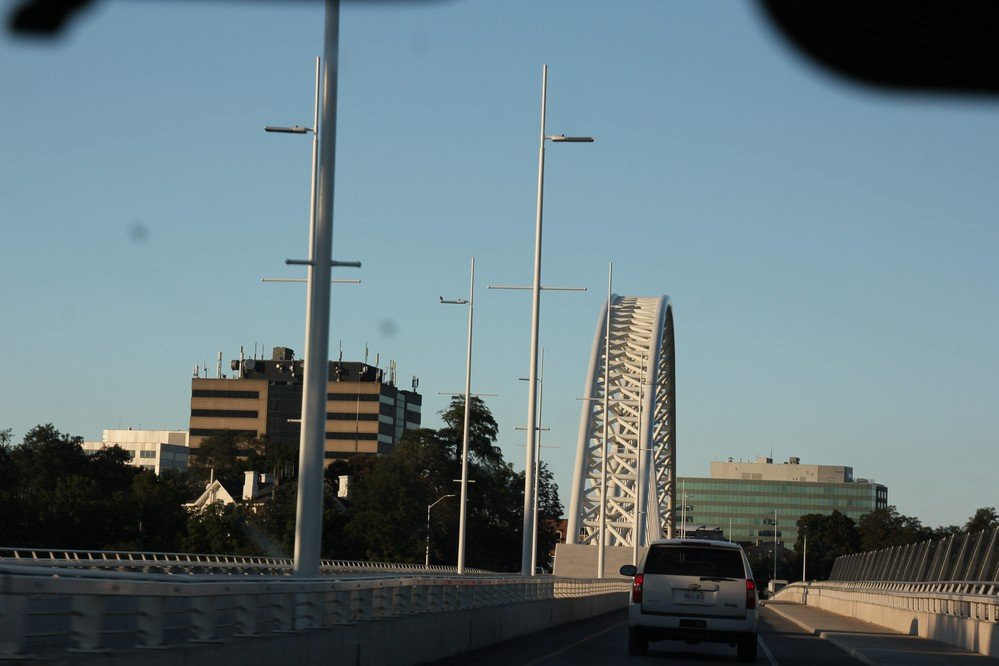 Burgoyne Bridge-圣凯瑟琳斯必去景点