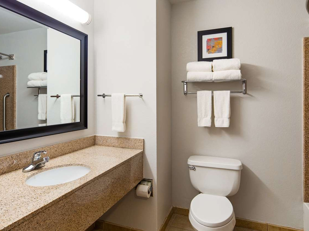 Best Western Plus Philadelphia-choctaw Hotel And Suites主图