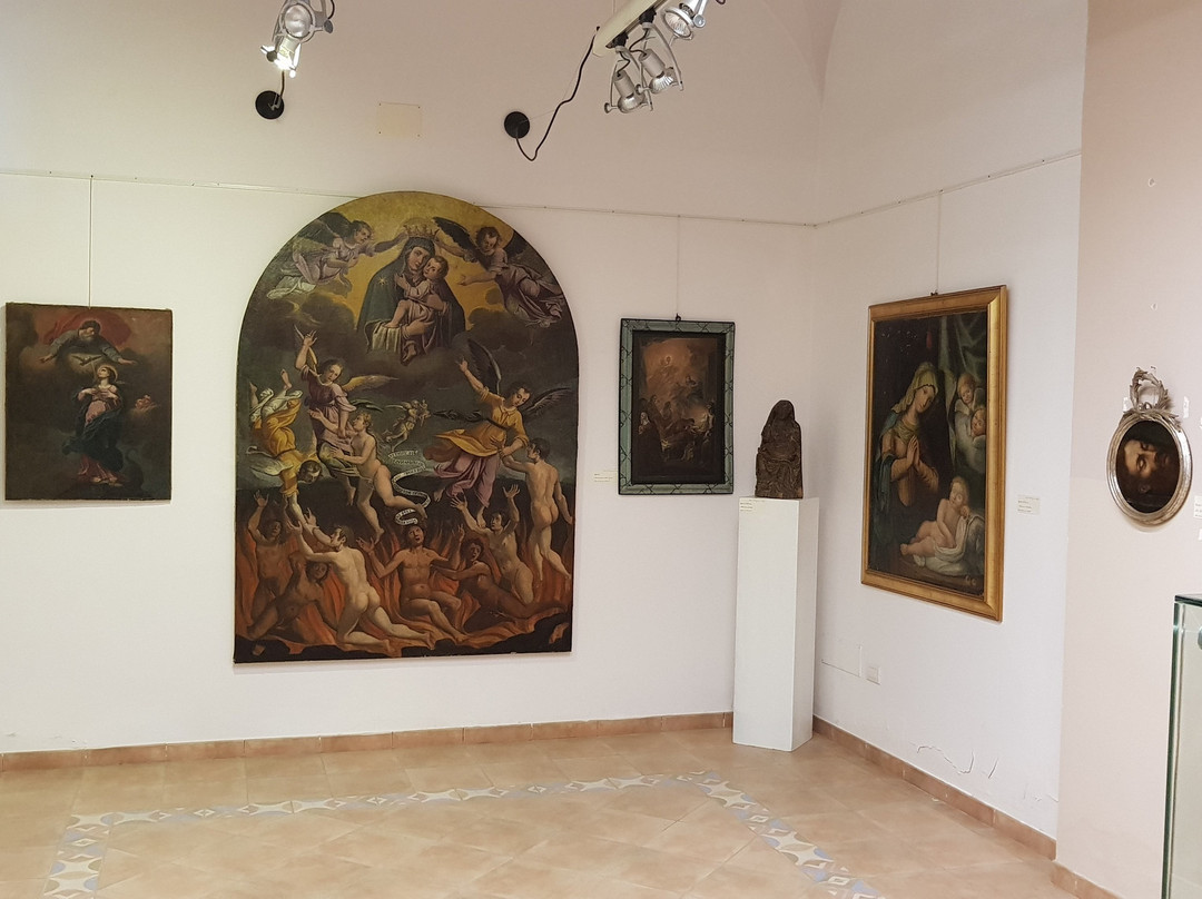 Museo d'Arte dello Splendore-朱利亚诺瓦必去景点