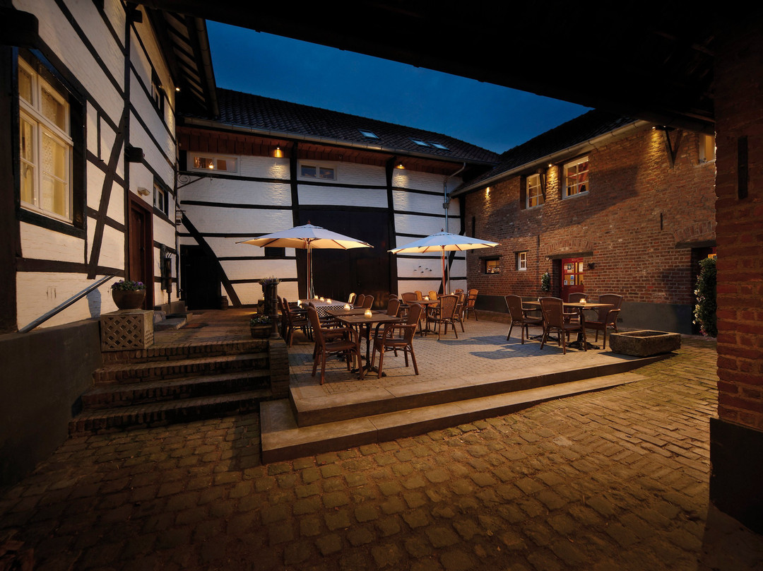 Pingerhoeve - Bar - Bistro - Small Hotel主图