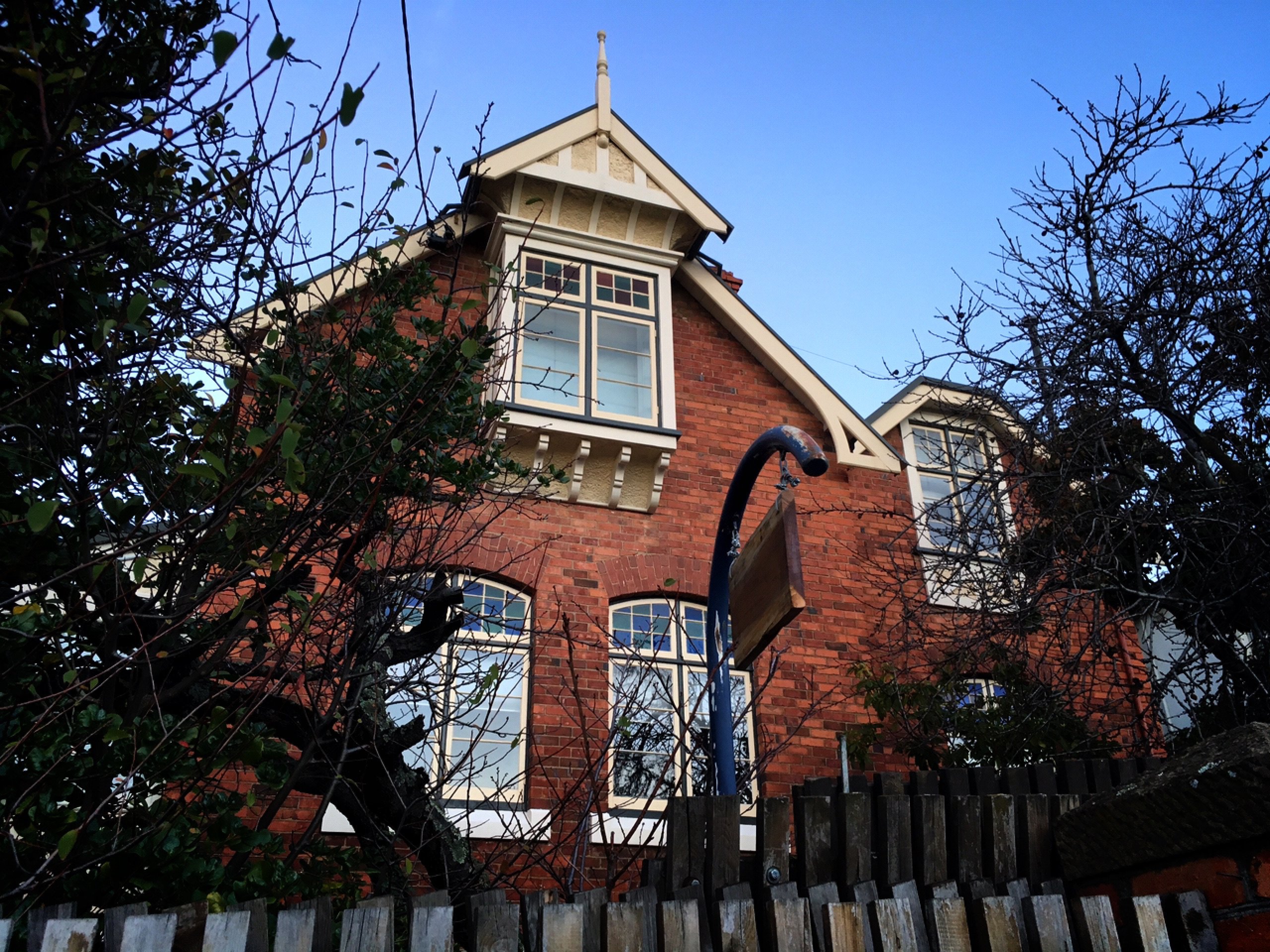 Lowena Cafe and Accommodation-浴室