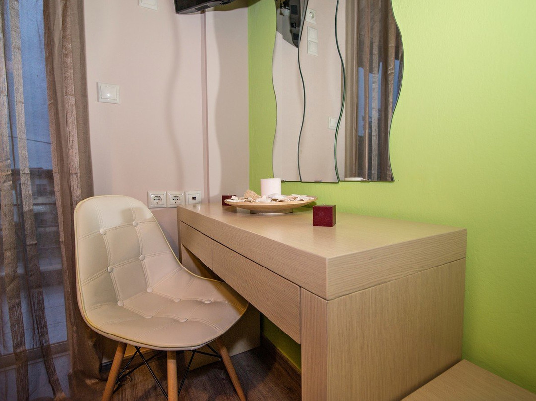 Elena Studios and Apartments主图