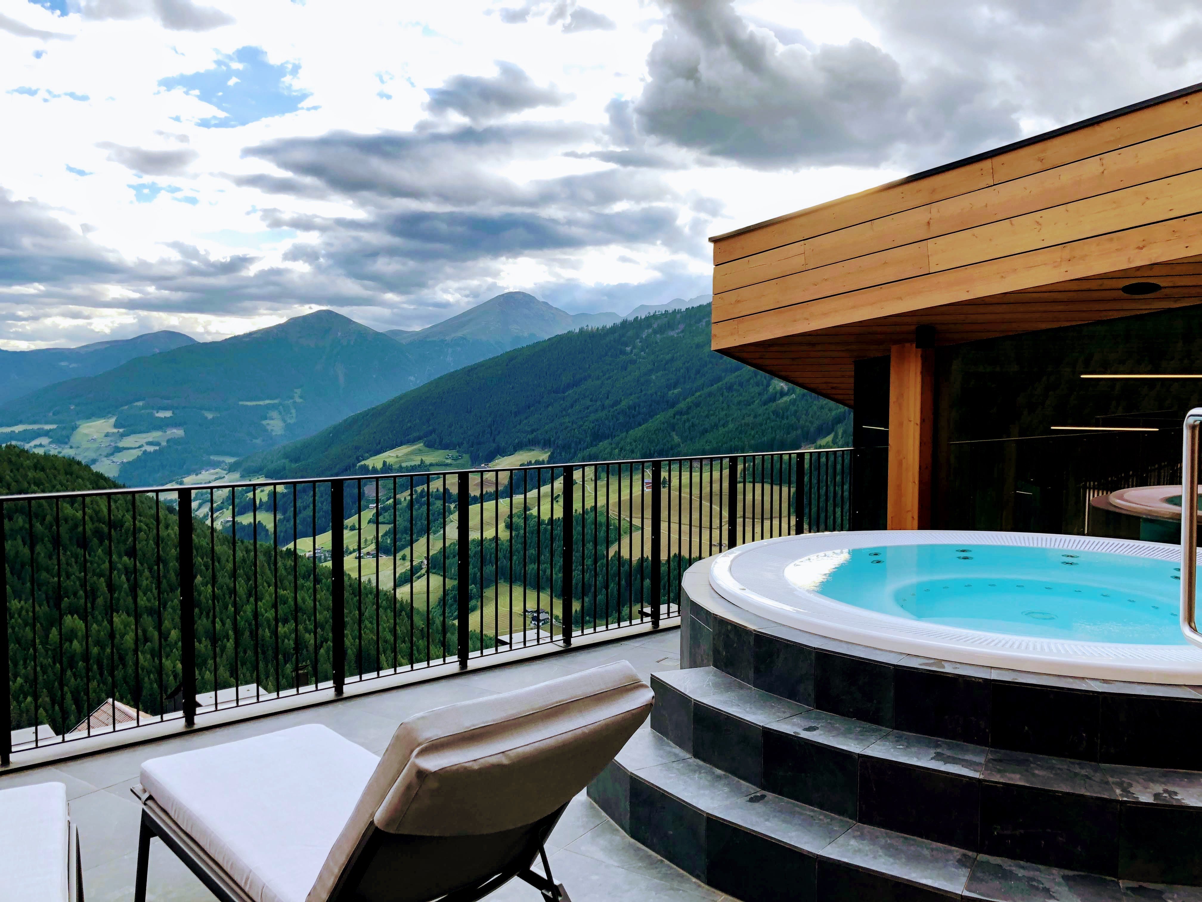 The Panoramic Lodge-泳池