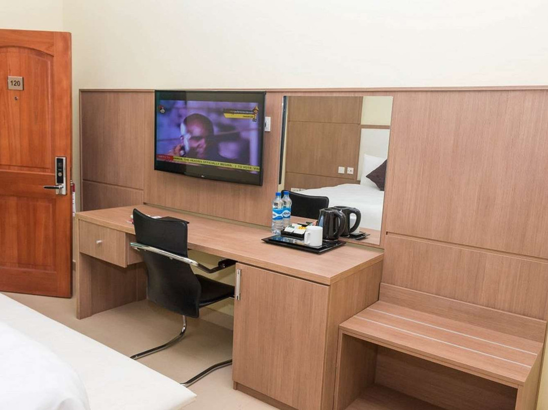 Best Western Plus Mydas Hotel主图