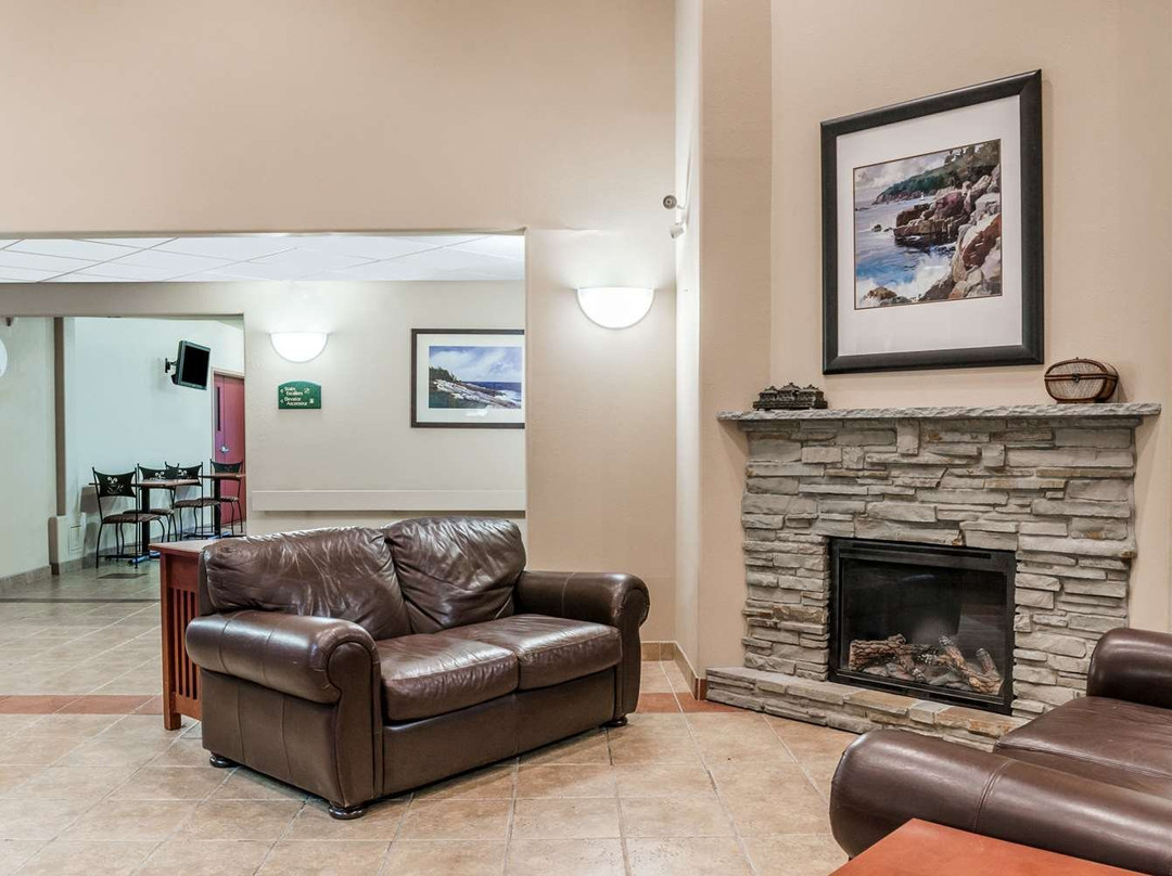 Super 8 by Wyndham St Johns主图