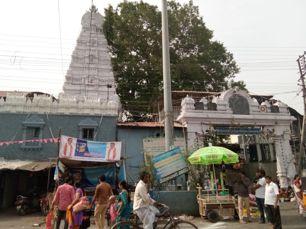 Sri Raja Rajeswara Swamy Devasthanam-Vemulawada必去景点