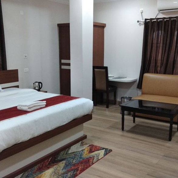 Capital O 10189 Hotel Aashiyana-浴室