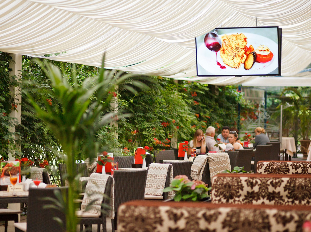 Nadiya Restaurant