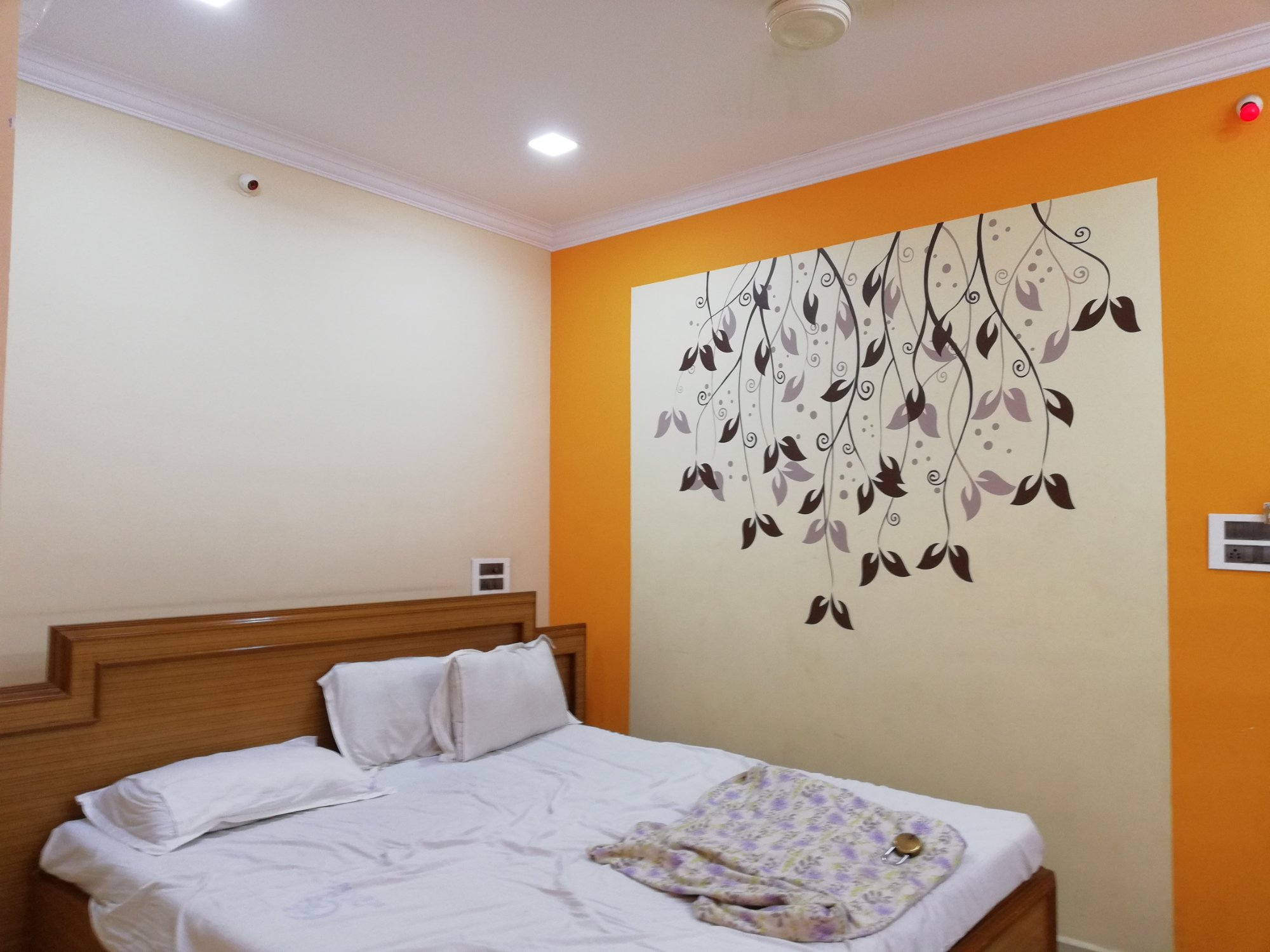 Pujitha Residency-官方
