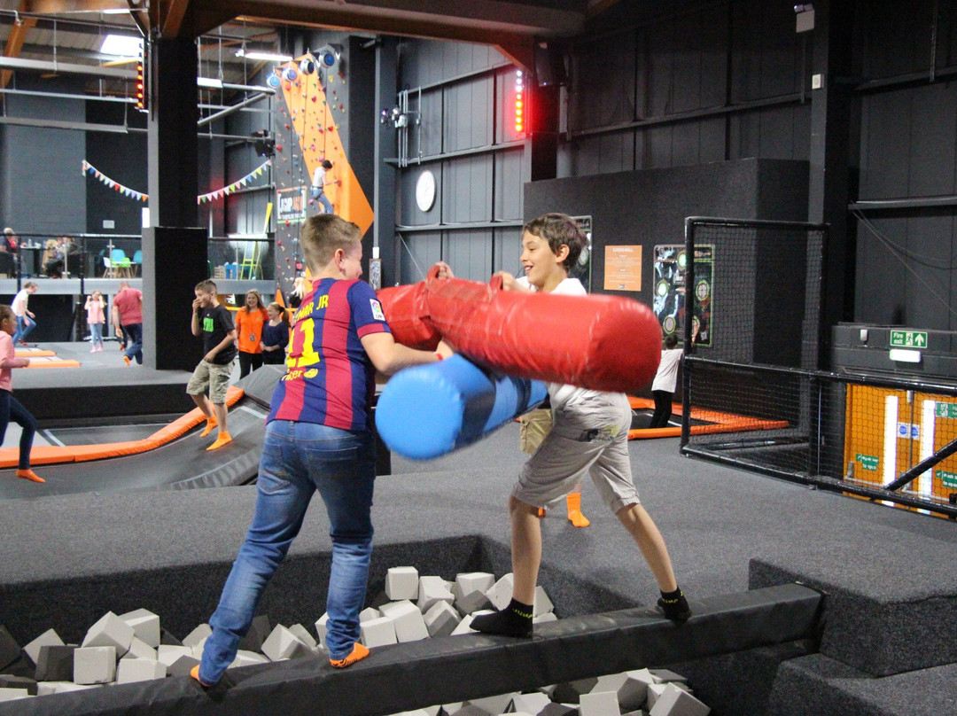 Jump Jam Trampoline Park景点图片