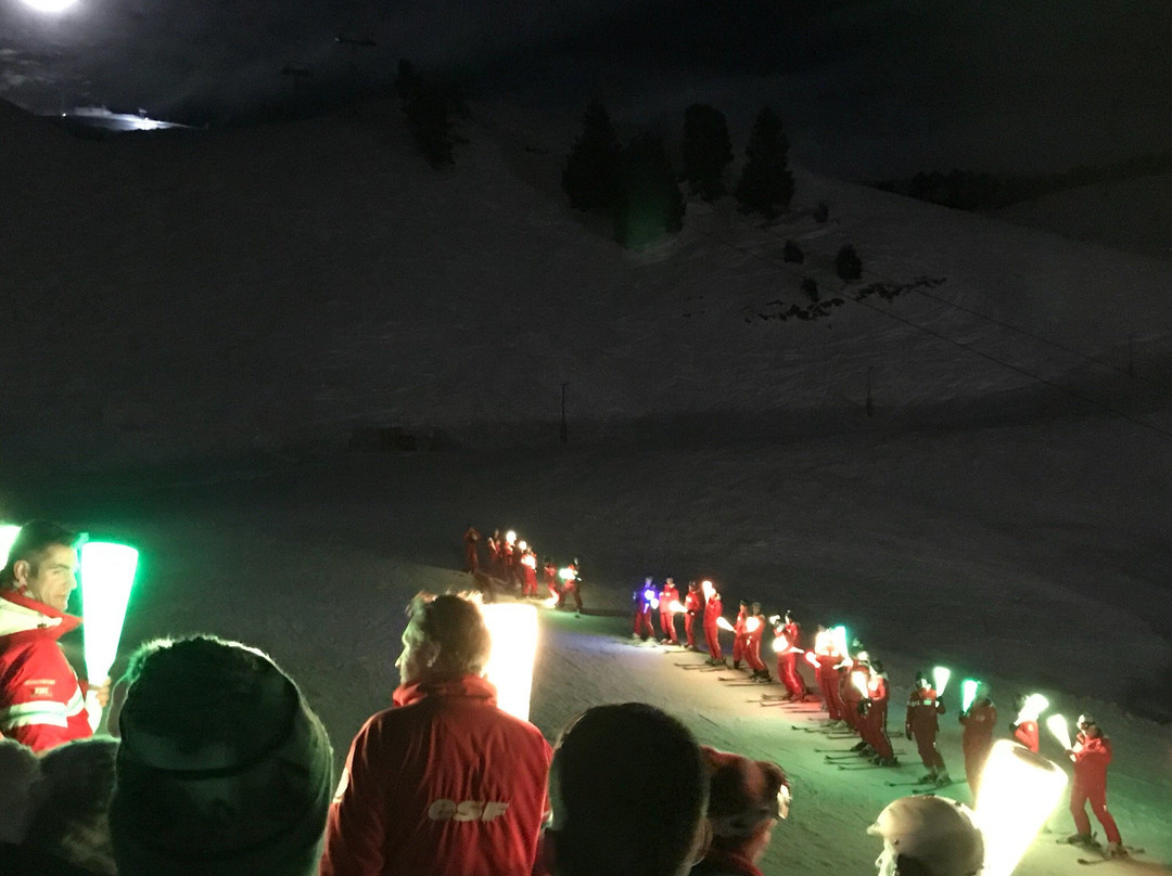 Ecole du Ski Français景点图片