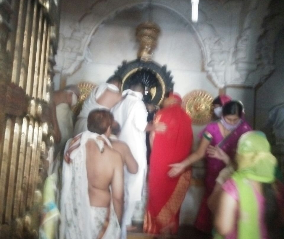 Parasnath Temple景点图片