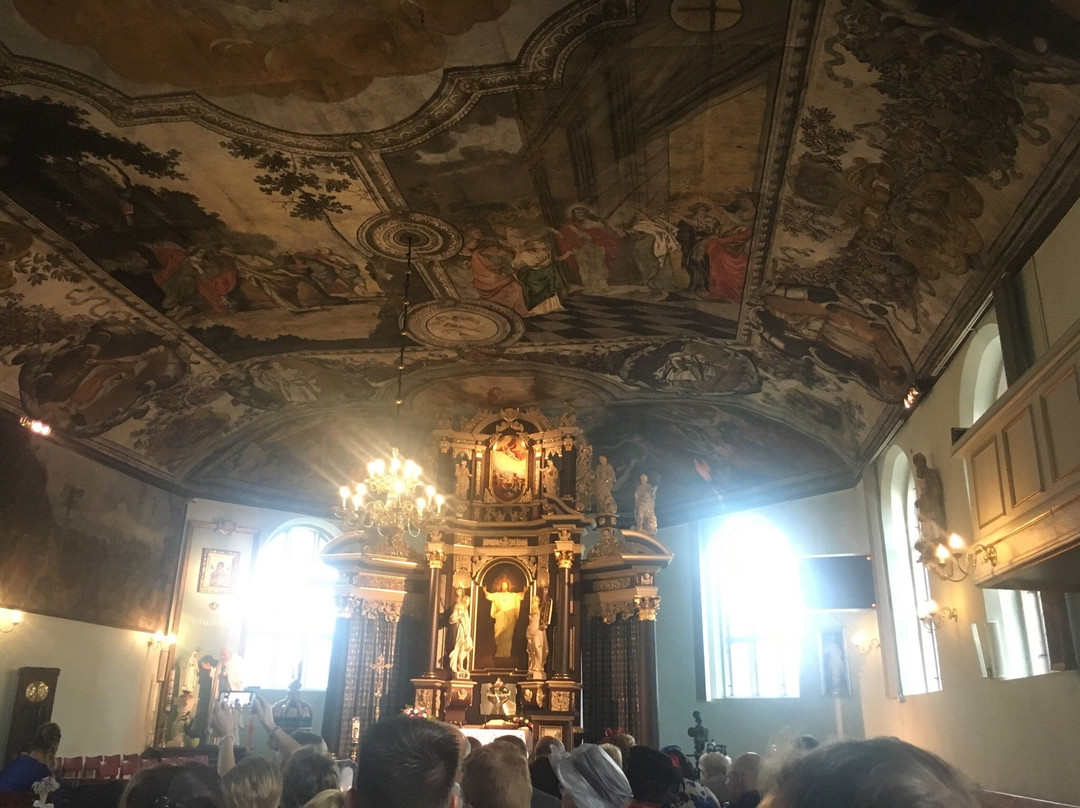 Sacred Heart Church景点图片
