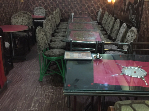 Sangatiya Walakhur餐馆和美食-Koyal Grand