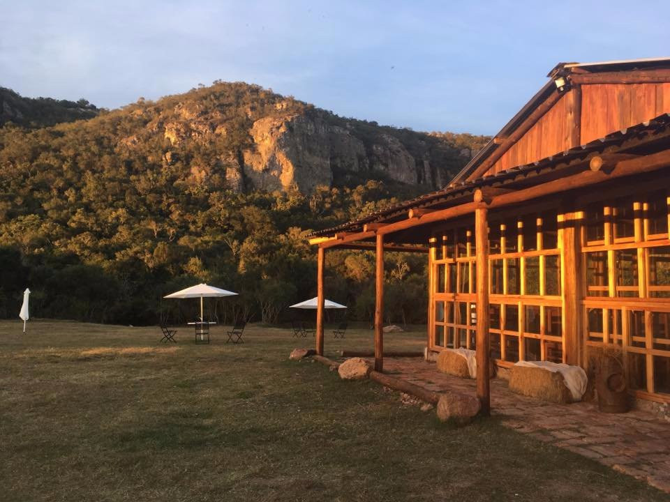 Minas餐馆和美食-La Última Portera