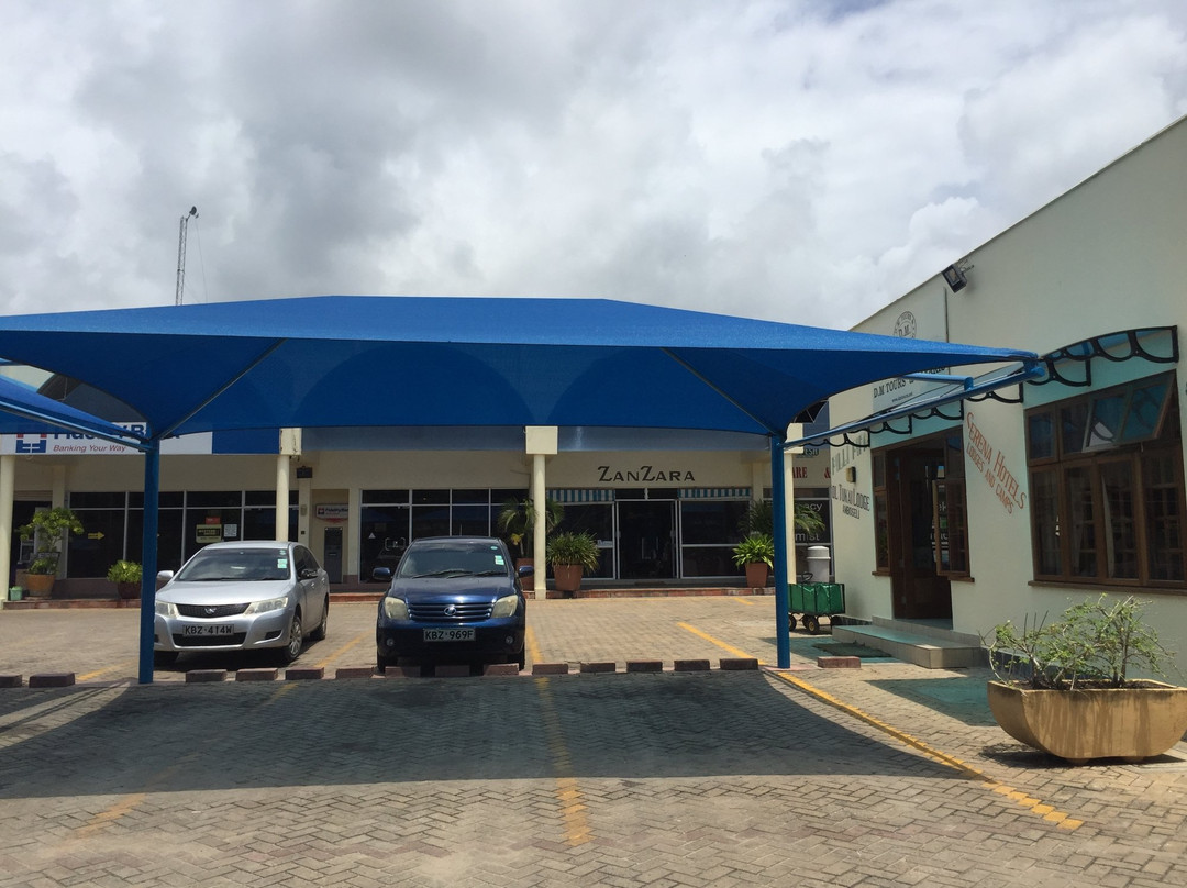 Baharini Plaza-迪亚尼必去景点