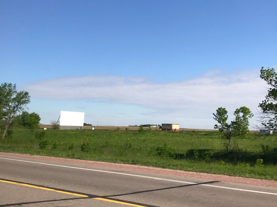 Superior 71 Drive-In Theatre-Spirit Lake必去景点