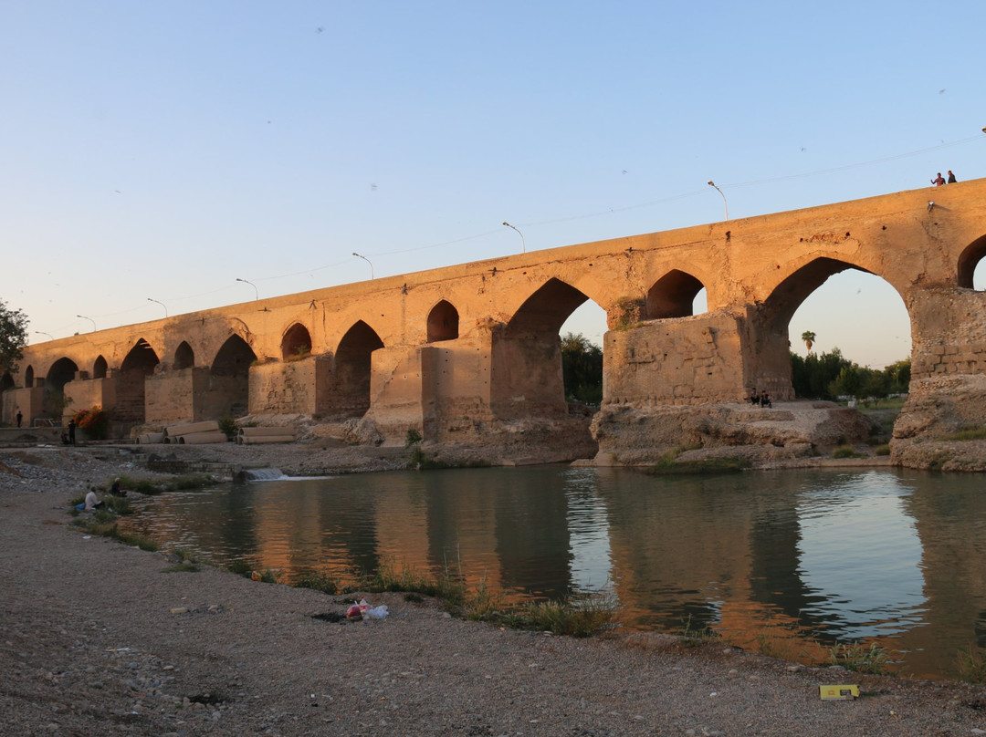 Old Bridge of Dezful景点图片
