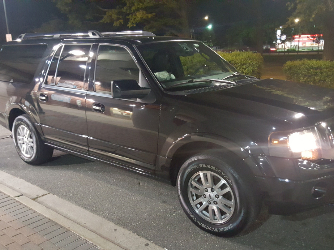 Farmingdale Taxi and Airport Service景点图片