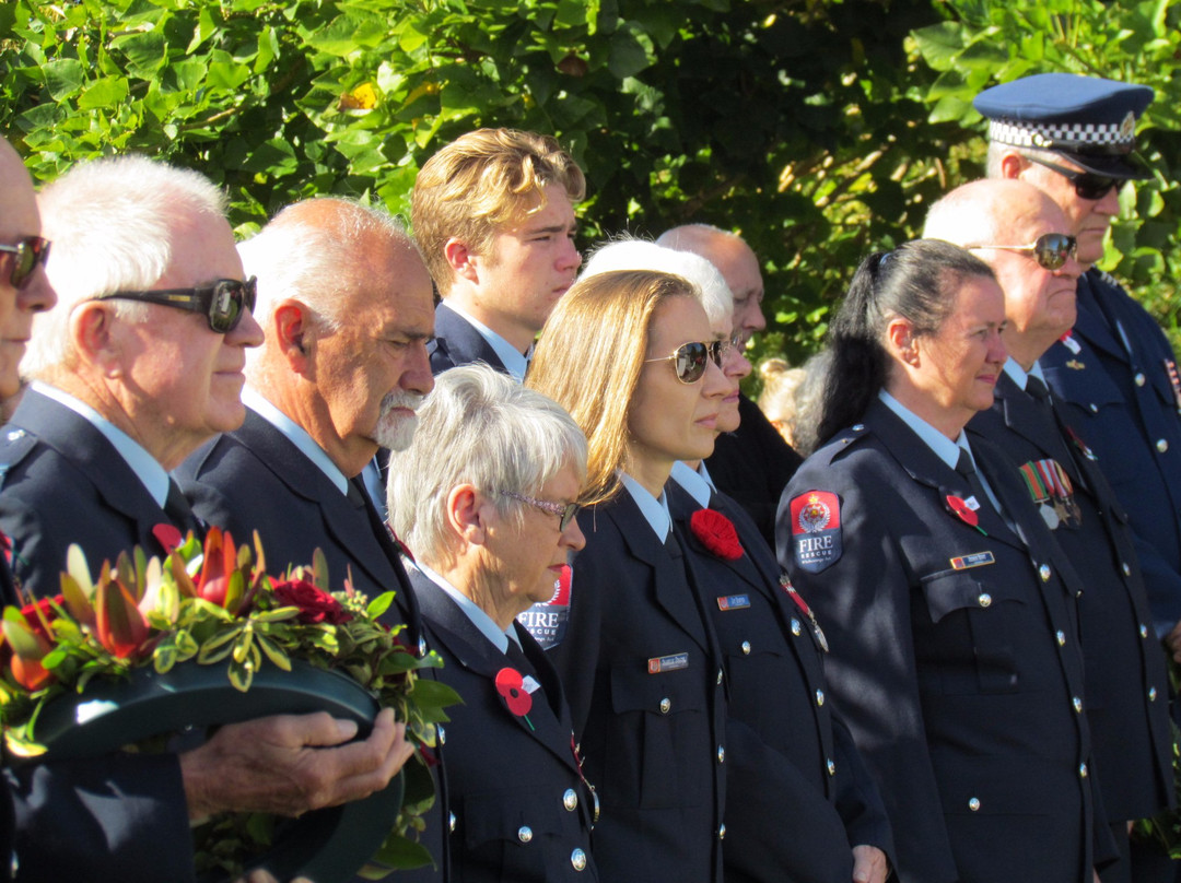 Matakana War Memorial-马塔卡纳小镇必去景点