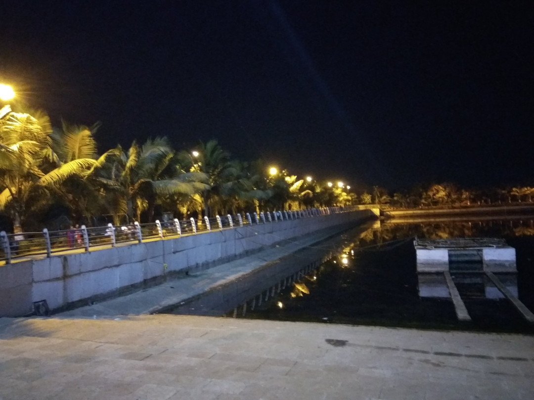 Kopar Khairane Holding Pond景点图片