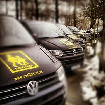 Cool Bus Airport Transfers-布尔格圣莫里斯必去景点