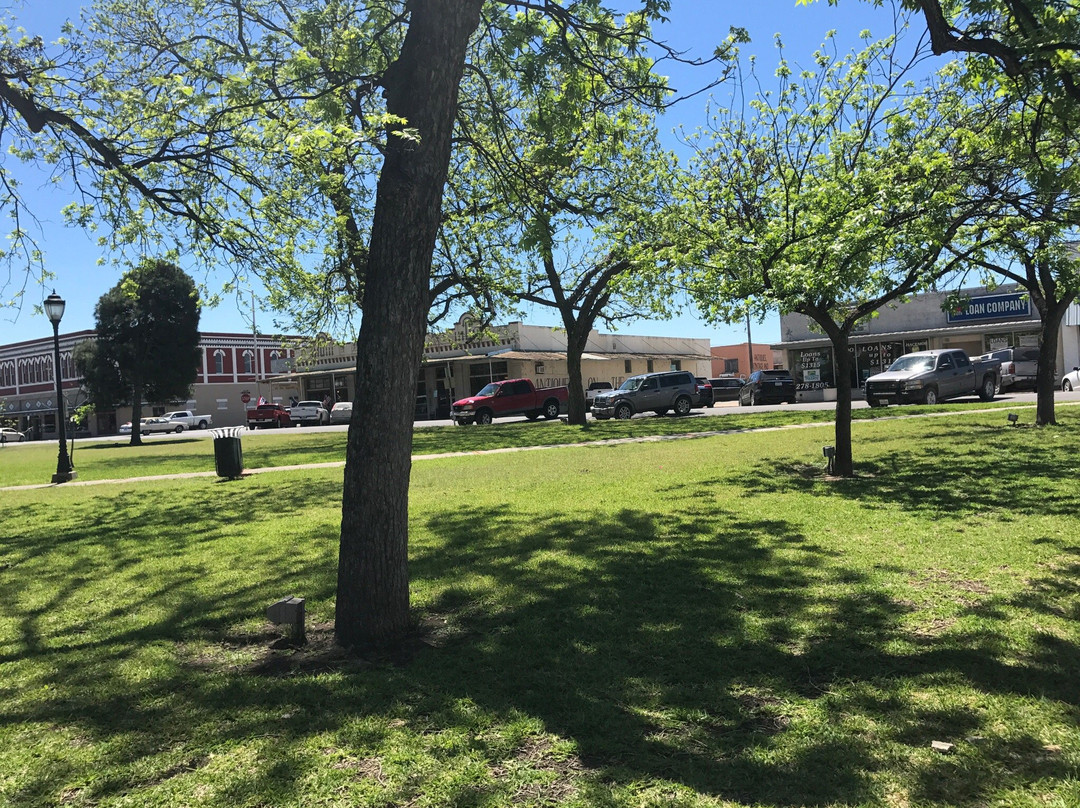 Horners On The Square-Uvalde必去景点