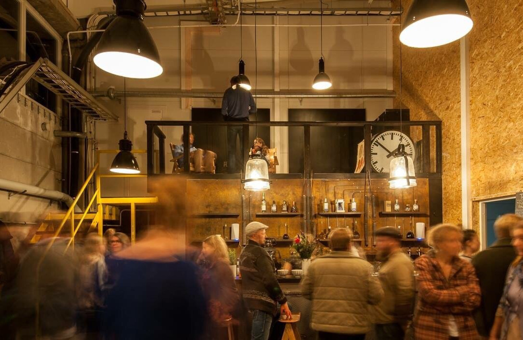 Fiskars餐馆和美食-Agras Distillery Tap Room